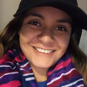 Meet your Posher, Dixie